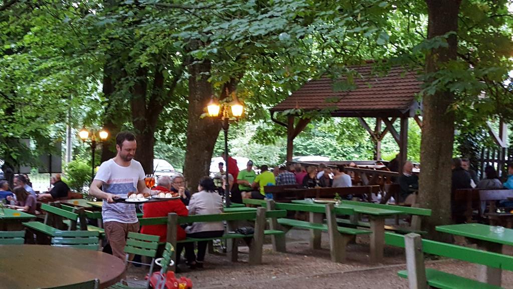 Gasthof Schiller Bei Bamberg Strullendorf Εξωτερικό φωτογραφία